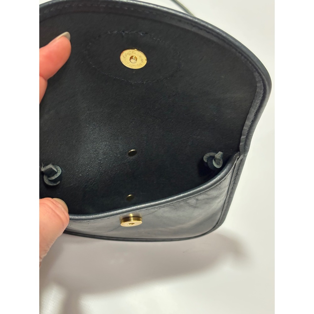 Vtg Michael Greene USA‎ Black Leather Crossbody Bag Passport Travel Minimalist - Picture 3 of 8
